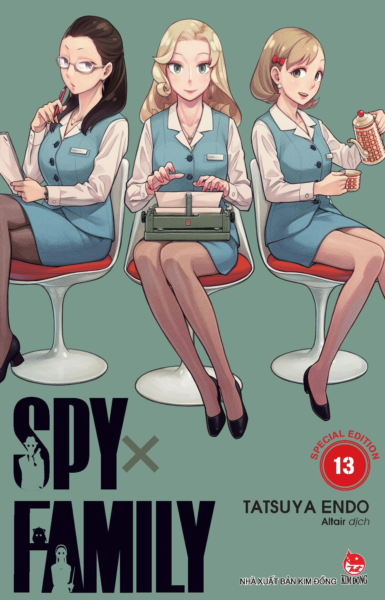 Bộ Combo Manga - Spy X Family - Tập 13 - Bản Thường + Bản Đặc Biệt (Bộ 2 Cuốn) - Tặng Kèm Standee PVC + Set Standee Acrylic + Set Sticker + Set Card Ivory - Ảnh 6