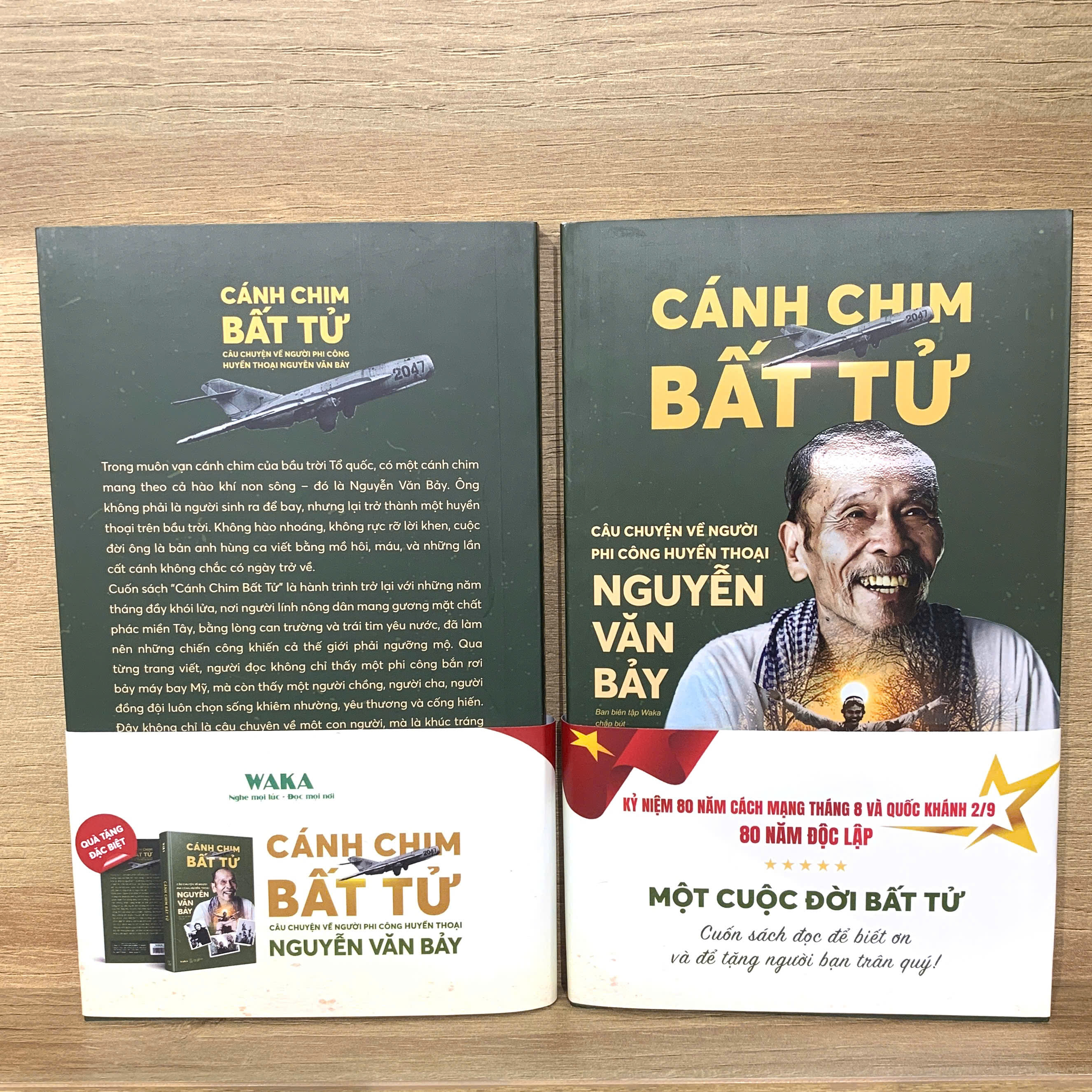 Cánh Chim Bất Tử - Câu Chuyện Về Người Phi Công Huyền Thoại Nguyễn Văn Bảy - Phiên Bản Kỷ Niệm 80 Năm - Tặng Kèm Bookmark + Postcard - Ảnh 13