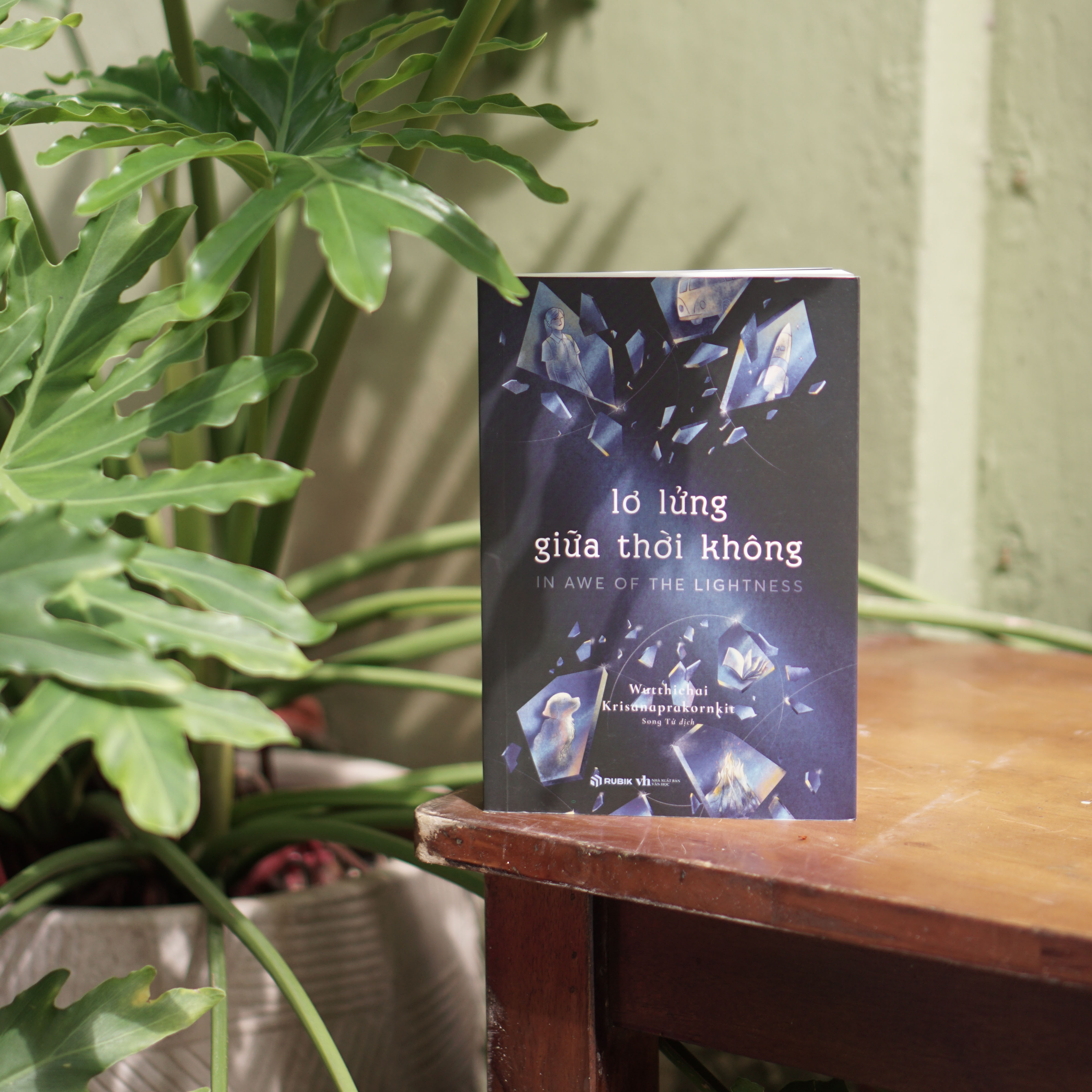 Lơ Lửng Giữa Thời Không - In Awe of The Lightness - Ảnh 12